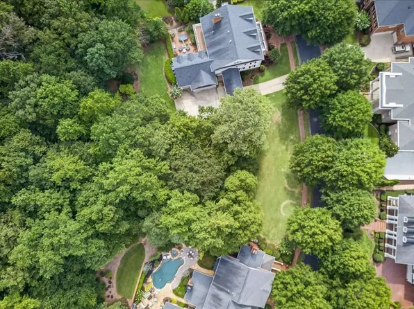 3119 W Addison Dr, Alpharetta, GA 30022
