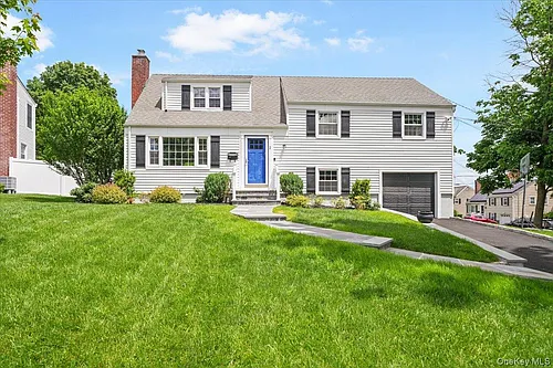 2 Brower Pl Photo 1