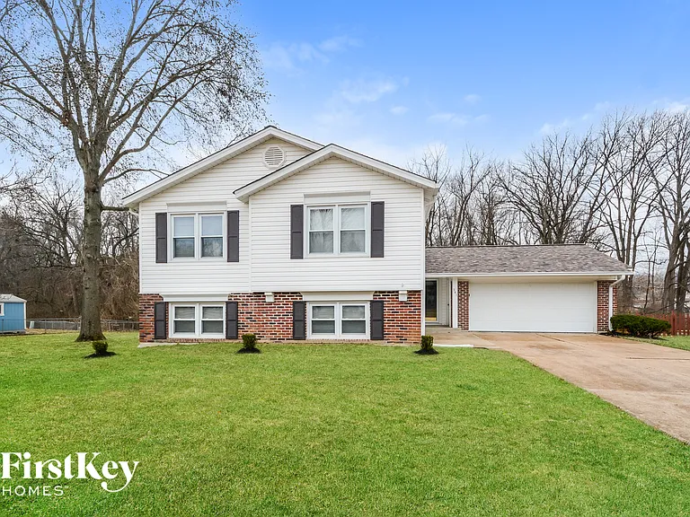 341 Lemonwood Dr — Photo 2