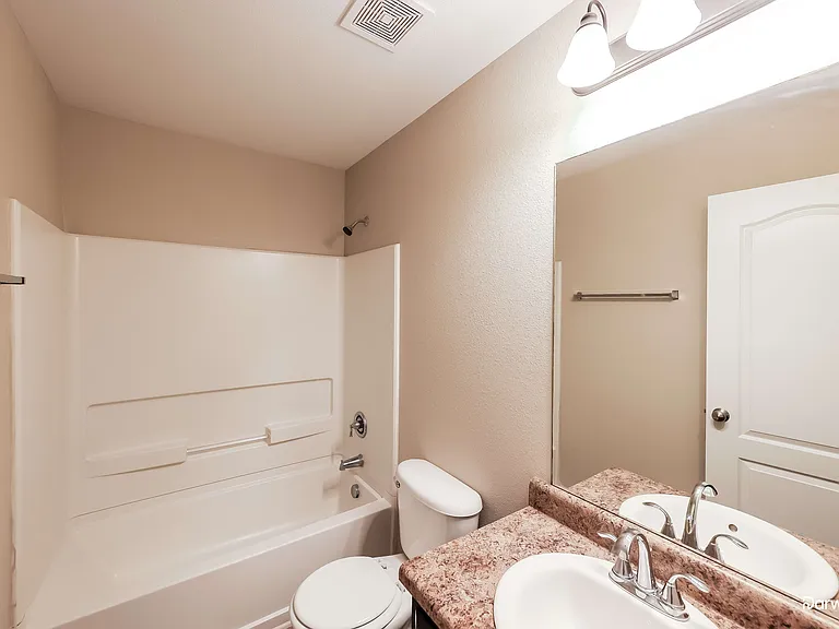 112 Pitts Griffin Dr — Photo 13