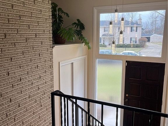 2nd image of 50 Mimosa Dr