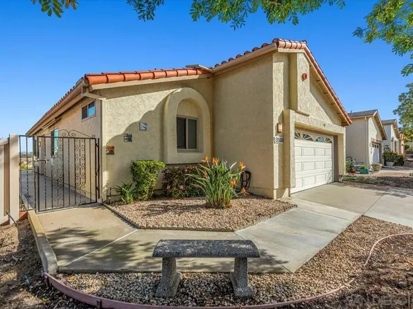 3501 N Sundown Ln, Oceanside, CA 92056