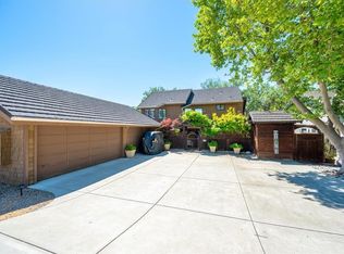 1762 Southfork Pl, Heritage Ranch, CA 93446
