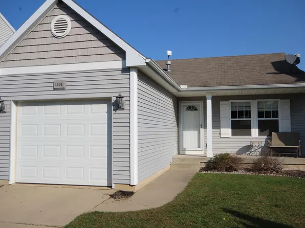 1304 Ellery Grove Ct, Vicksburg, MI 49097