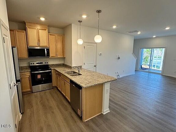 3rd image of 10636 Brookside Reserve Rd