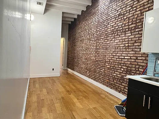 Rented by Yup Realty LLC | media 3