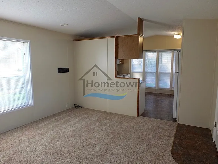 468800 Highway 95 #58 — Photo 3