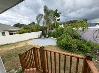 353 Colonial Ct, Dunedin, FL 34698