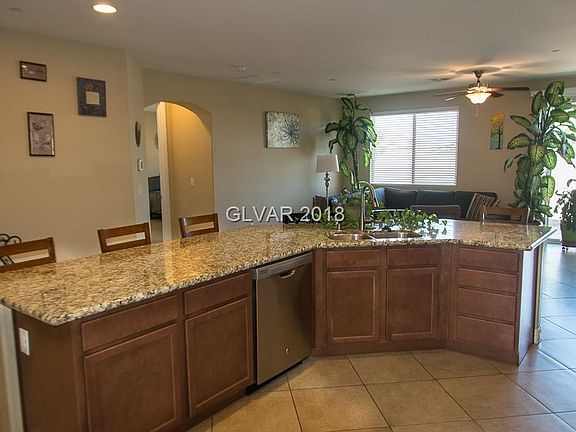 4th image of 1072 Barby Springs Ave