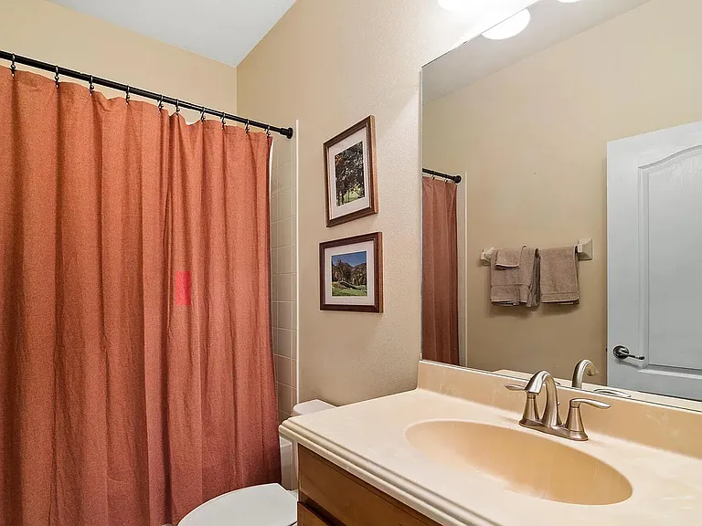 5919 Croydon Ct — Photo 15