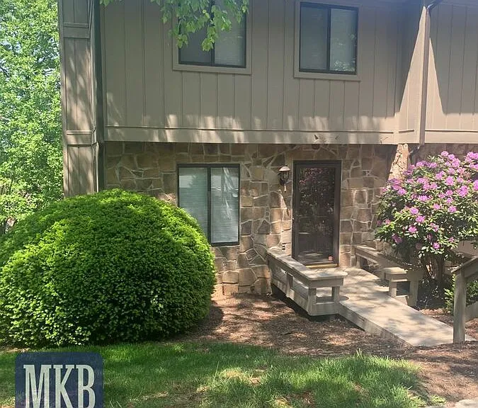 3377 Kelly Ln #3377 KELLY LN — Photo 1