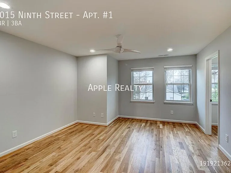 1015 9th St #1 — Photo 10