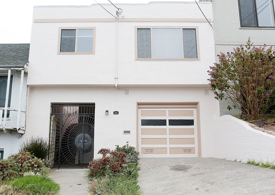 1st image of 44 Ashton Ave