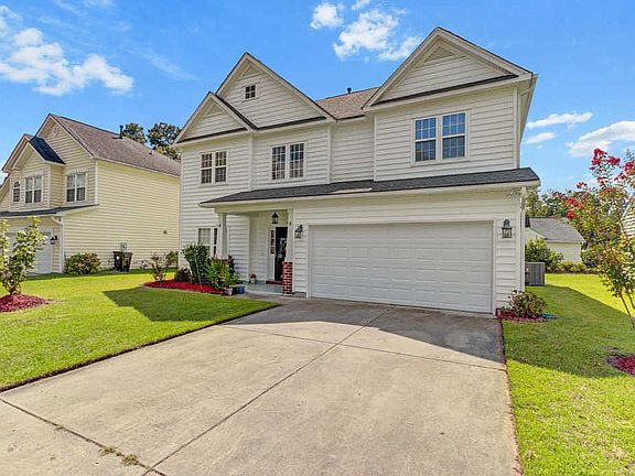 3rd image of 5125 Birdie Ln