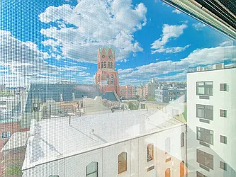 Rented by MySpaceNYC