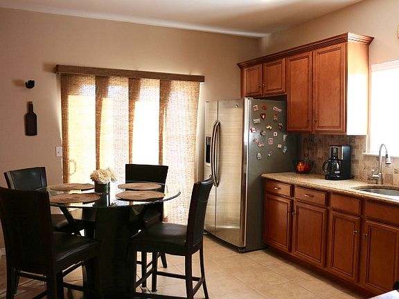 3rd image of 1266B Mason Ave #B