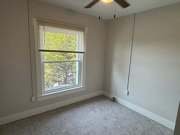 706 E Bellefontaine St — Photo 19