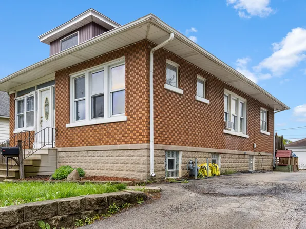 1114 Cora St, Joliet, IL 60435