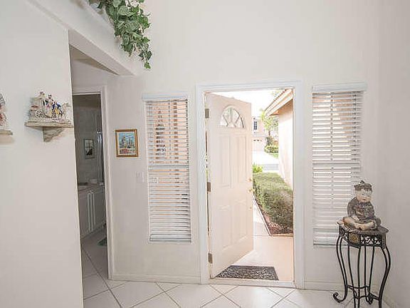 5th image of 6112 Royal Birkdale Dr