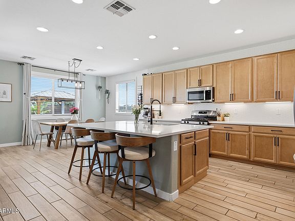 5th image of 12617 W LAWRENCE Road