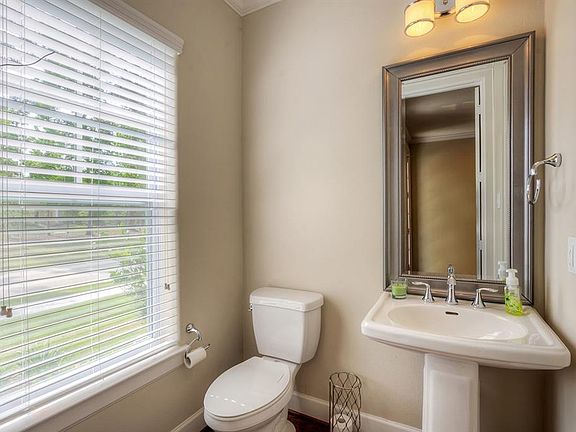 5th image of 250 Kendrick Pines Blvd