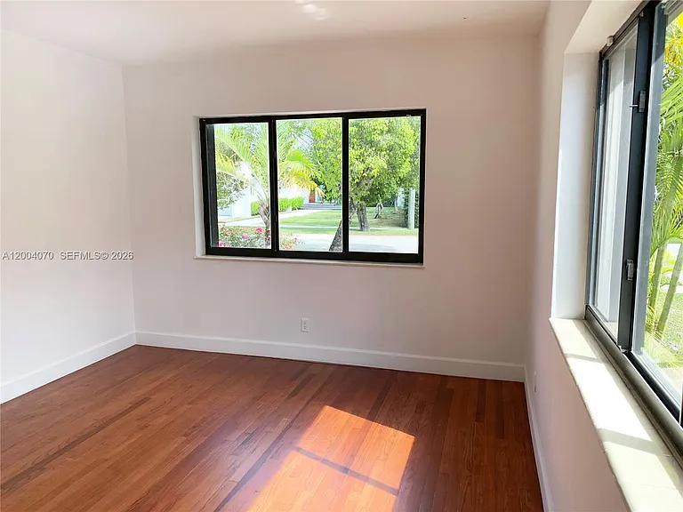 7750 Noremac Ave — Photo 14