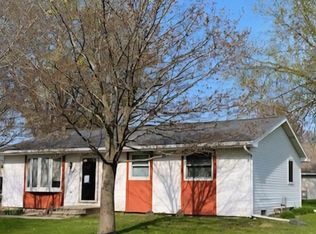 1247 Goss Ave, Menasha, WI 54952