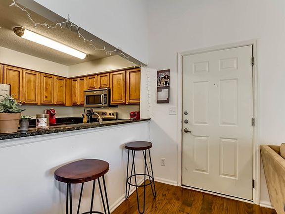 5th image of 120 15th St E APT 224