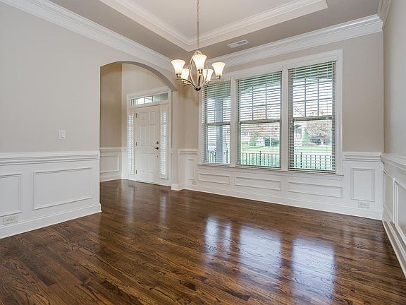 4th image of 4208 Morris Park Dr