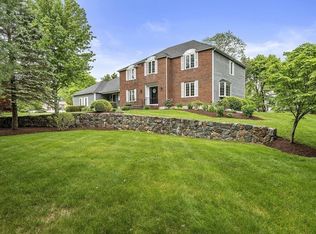 15 Kensington Dr, Canton, MA 02021