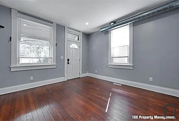 309 Wilson Ave — Photo 9
