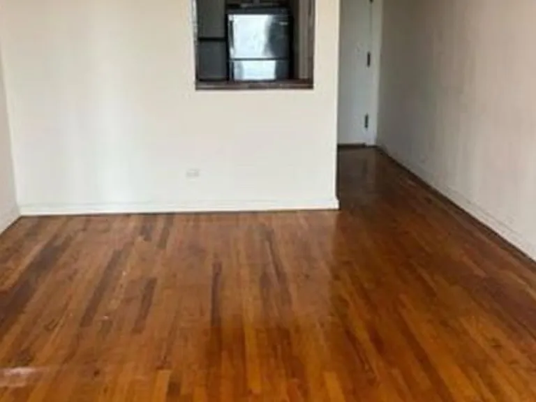 222-89 Braddock Ave #6B — Photo 3