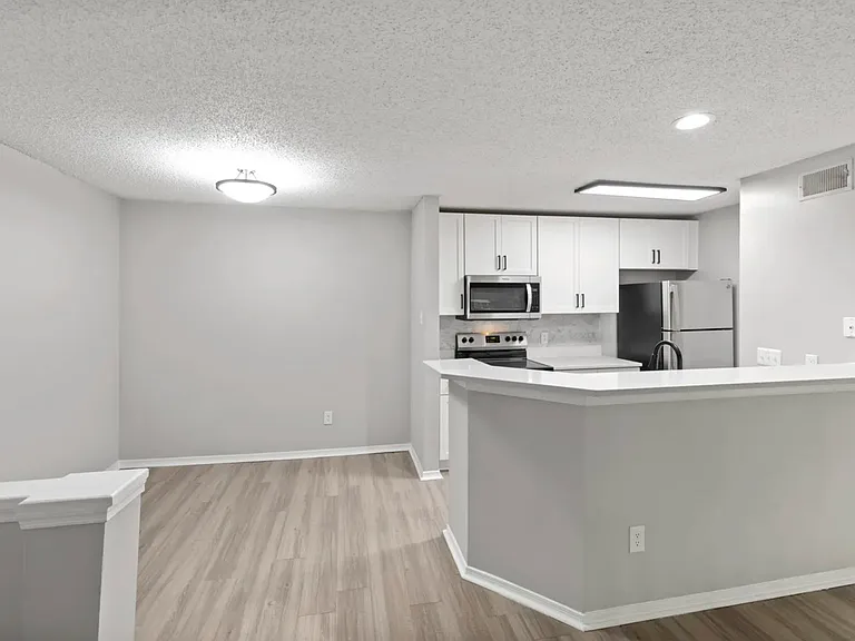 Kitchens with USB Plug-ins