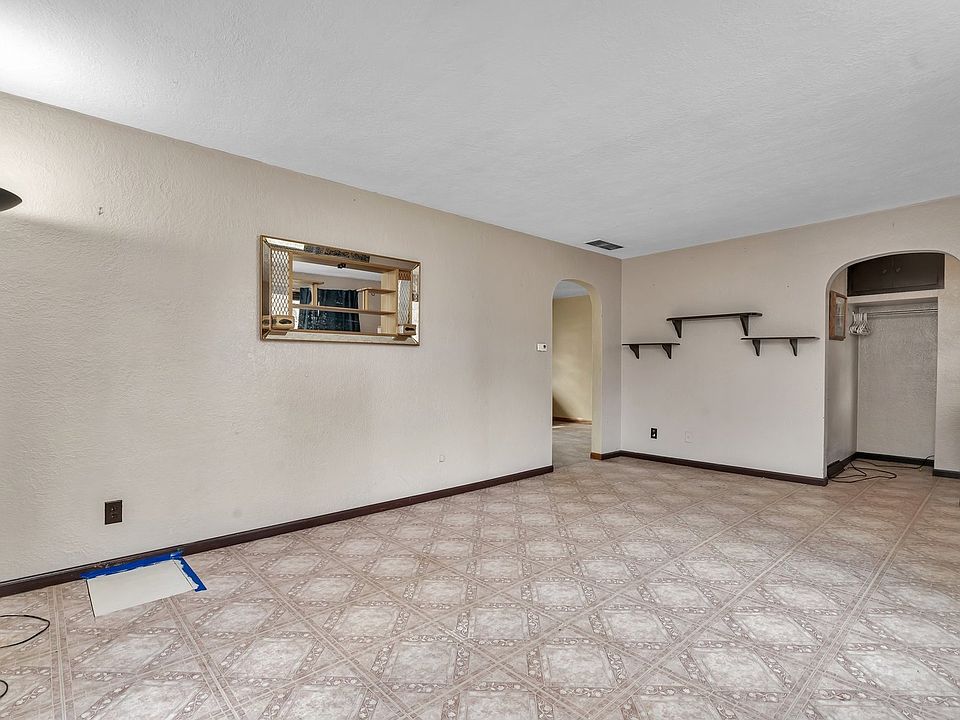 417 W Goold St, Braceville, IL 60407 Zillow