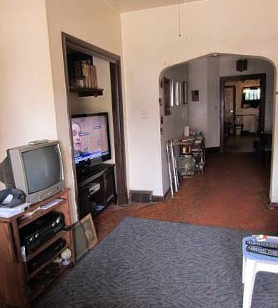 Upper living room