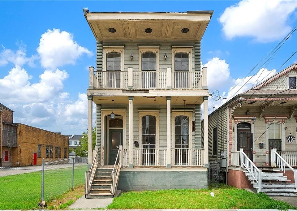 1st image of 1815 Carondelet St