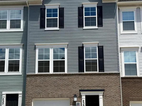 439 Seeback Dr #255, Lancaster Charles Town, WV 25414