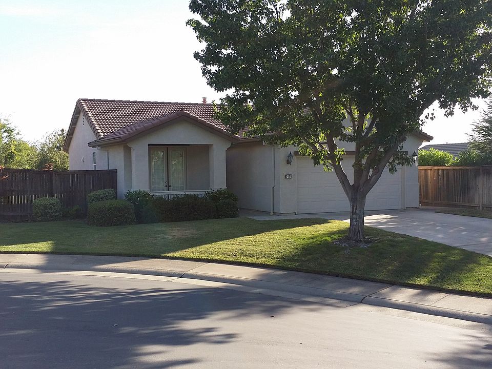 1st image of 2410 Churchill Ct