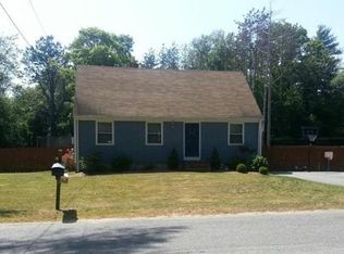 882 Point Rd, Marion, MA 02738