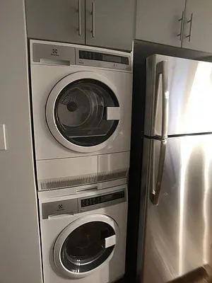 Rented by Bohemia Realty Group | media 18