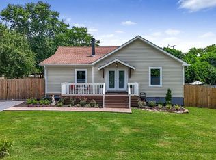 1001 Carriage Way Ct, Hermitage, TN 37076