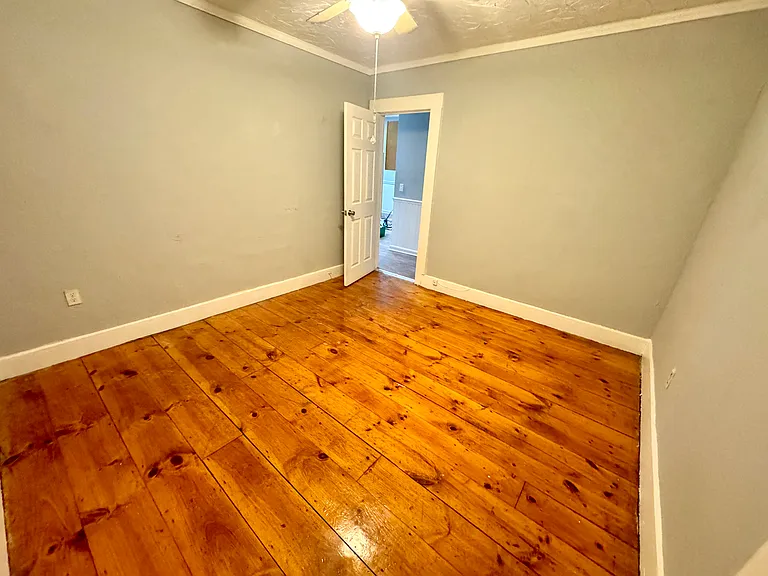 78 Greenwood St #3 — Photo 11