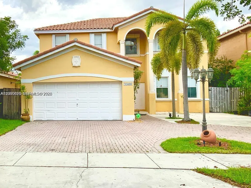 15809 SW 60th Ter