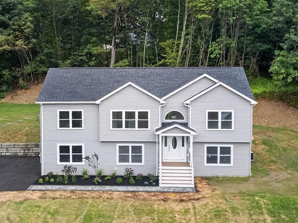 1st image of 592 Ludingtonville Road