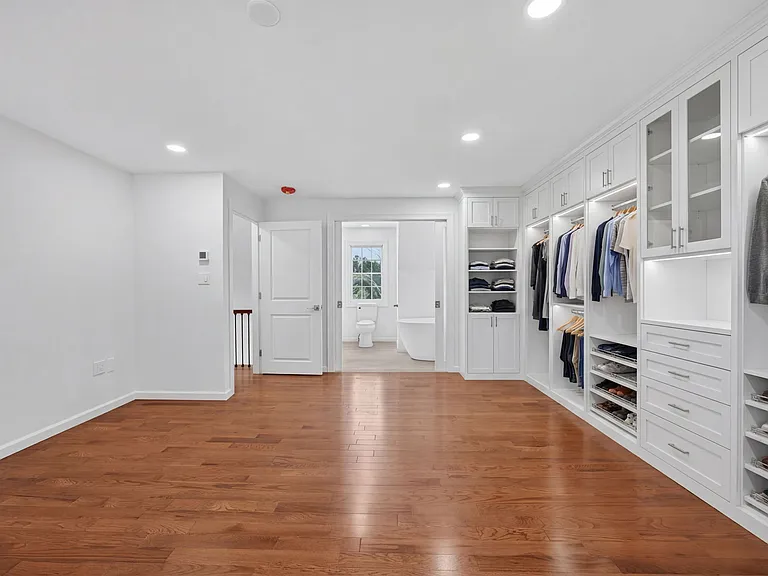166 Londonderry Rd — Photo 23