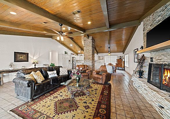 Main house Great room!