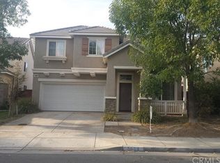 3884 Bluff St, Perris, CA 92571
