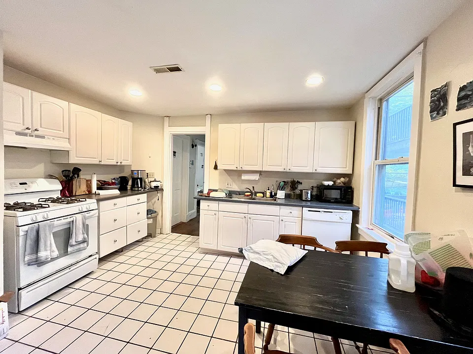 21 Bucknam St #2
