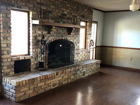3rd image of 3686 Alan Dr
