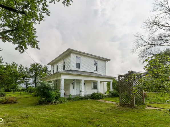 410 W Main St, Bainbridge, IN 46105